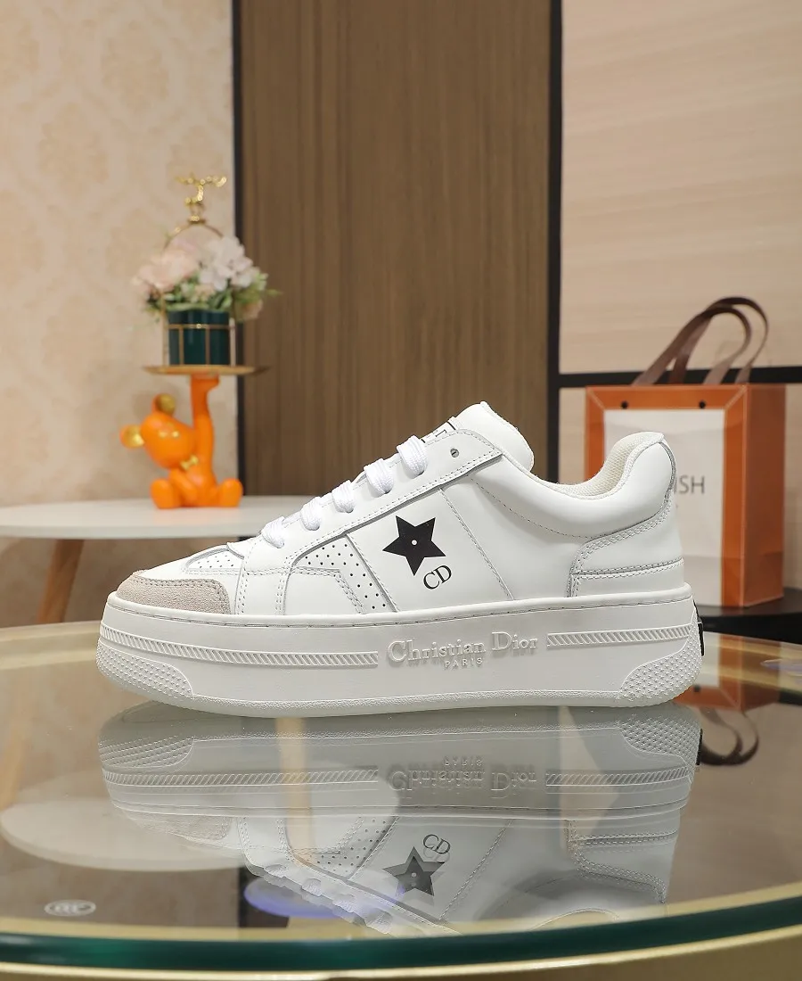 👟👟Ex-factory price 480👟👟 DIOR Dior's new thick-soled sports white shoes, made of first-layer cowhide, breathable mesh inside, sheepskin for foot pads, and lightweight outsole. Size: 35-40 (41 customized)